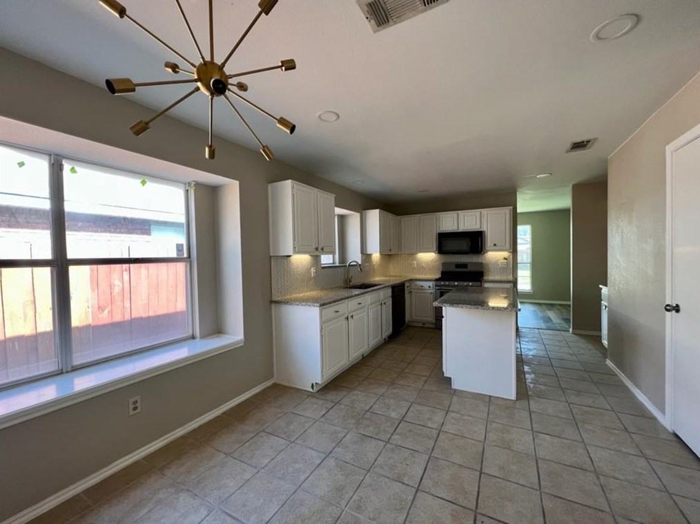 1315 River Birch Ln, Carrollton, TX 75007