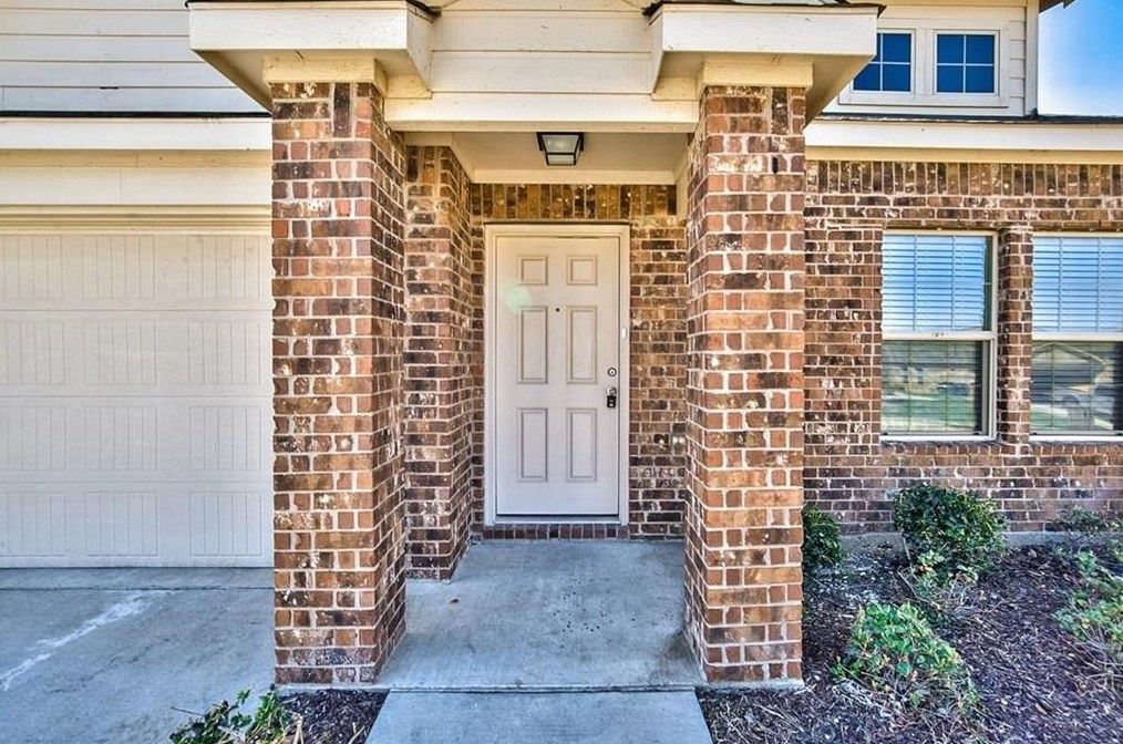 421 Paddock Ln, Celina, TX 75009
