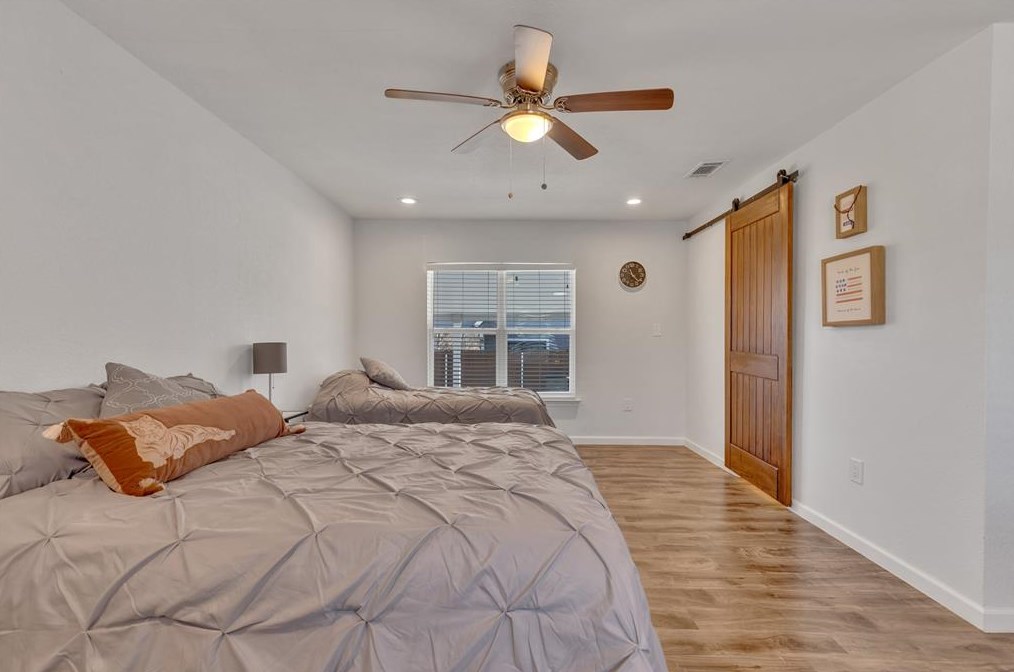 1008 White Ave, Mckinney TX 75069-1750 exterior