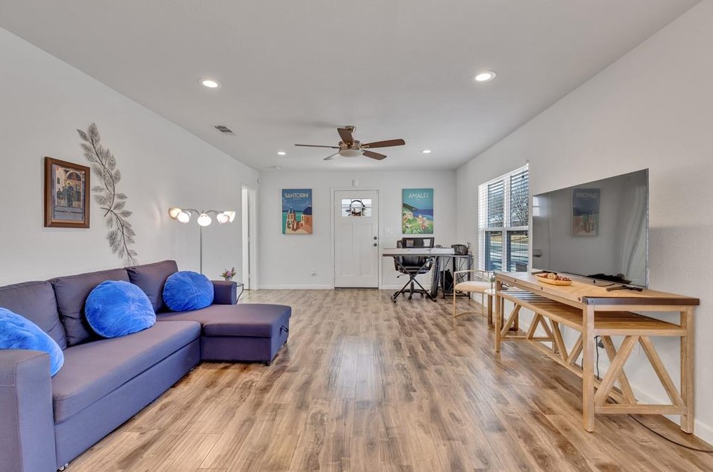 1008 White Ave, Mckinney, TX 75069-1749