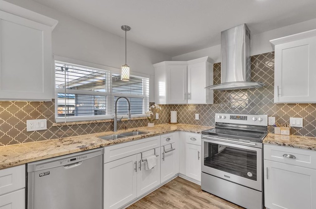 1008 White Ave, Mckinney TX 75069-1750 exterior