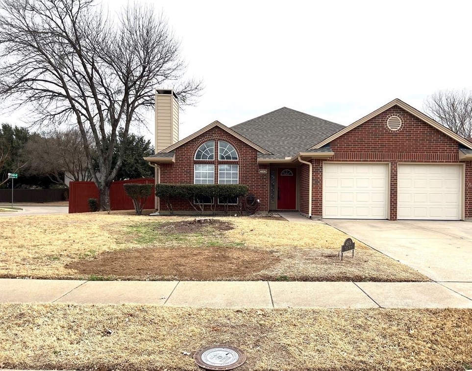 4606 Yale Dr, Grand Prairie, TX 75052