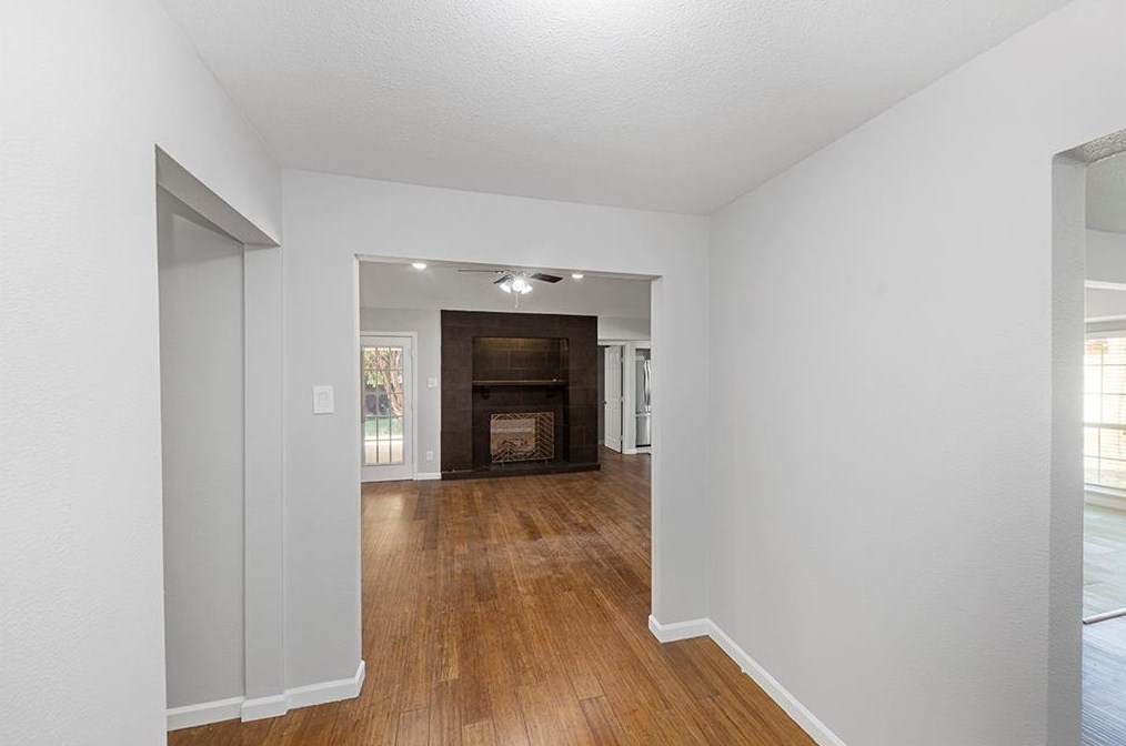 1309 Lamp Post Ln, Richardson, TX 75080