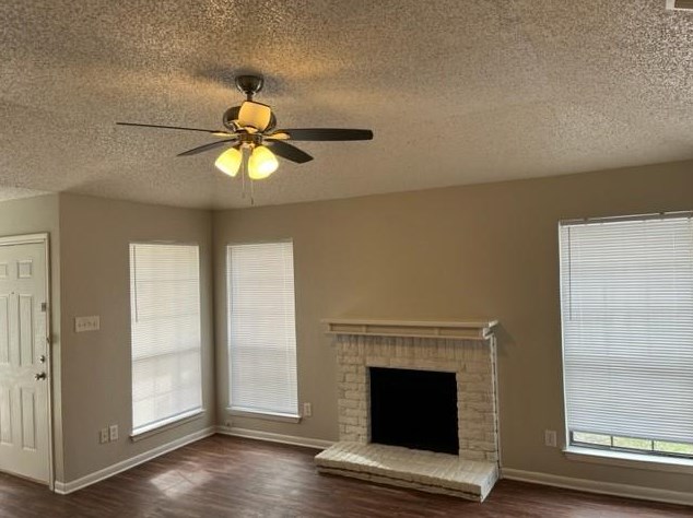 1152 Landsdale Ln, Fort Worth, TX 76179