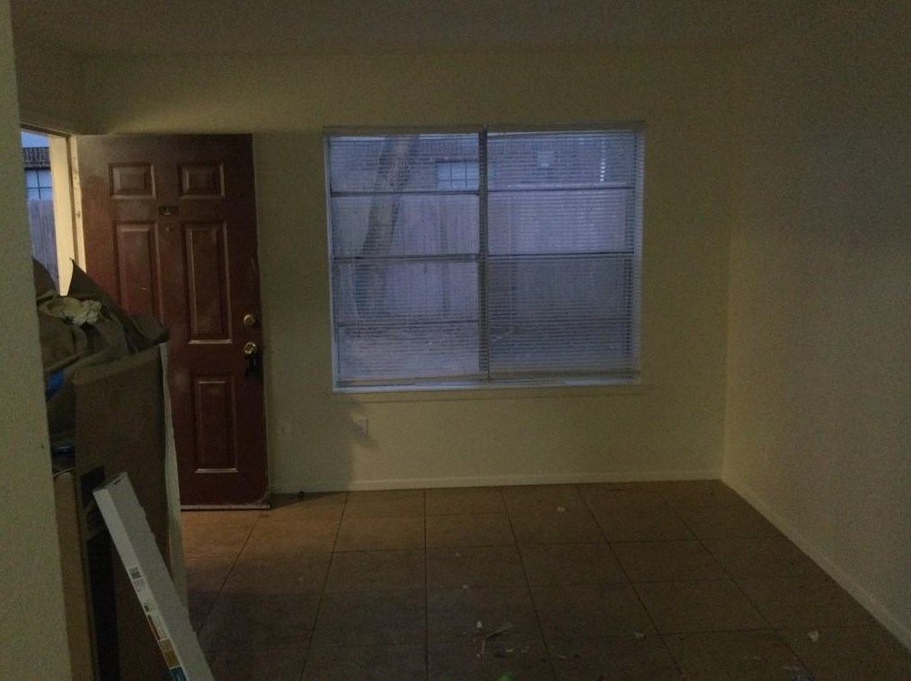 219 Fry St #1, Denton, TX 76201