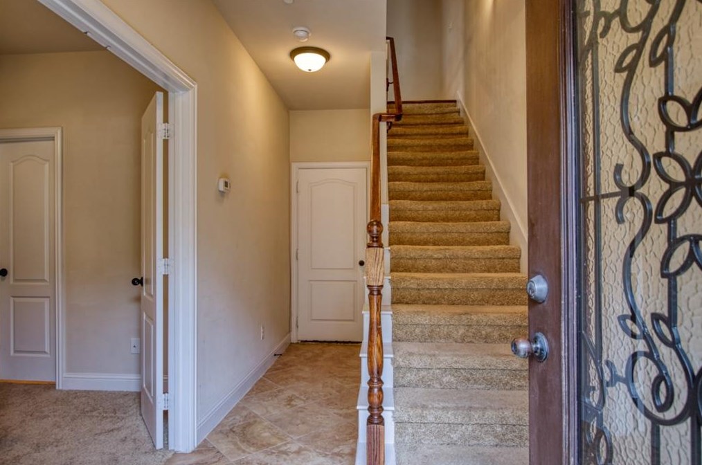 2500 Rockbrook Dr #83, Lewisville, TX 75067