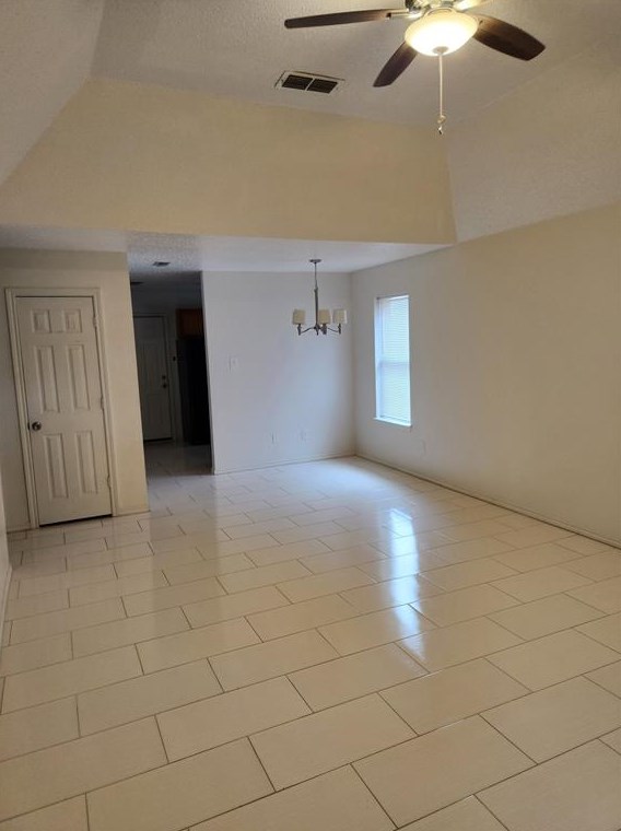 207 W Owens St, Weatherford, TX 76086