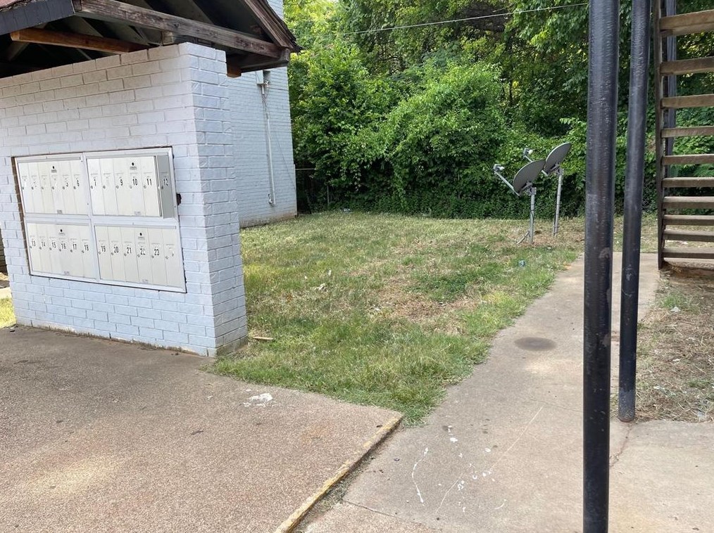 429 Johnson St, Longview TX  75602-4261 exterior