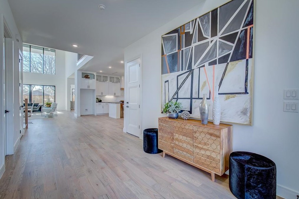 4530 Stigall Dr, Dallas TX 75209-3854 exterior