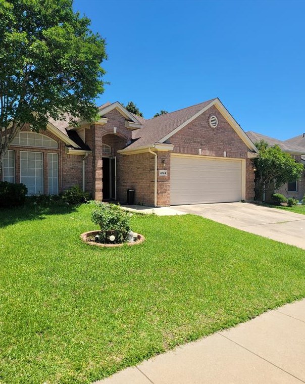 4124 Boulder Park Dr, Euless, TX 76040