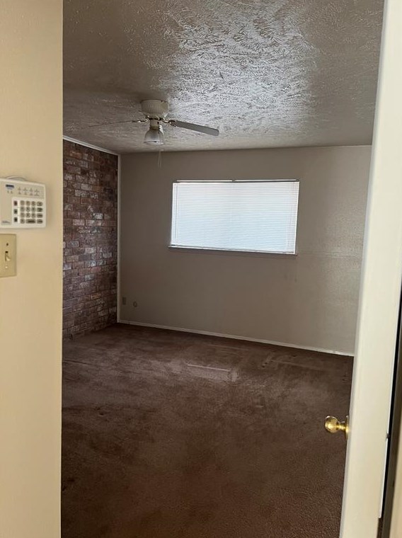 18 W Mountain Ln #42, Grand Prairie, TX 75052