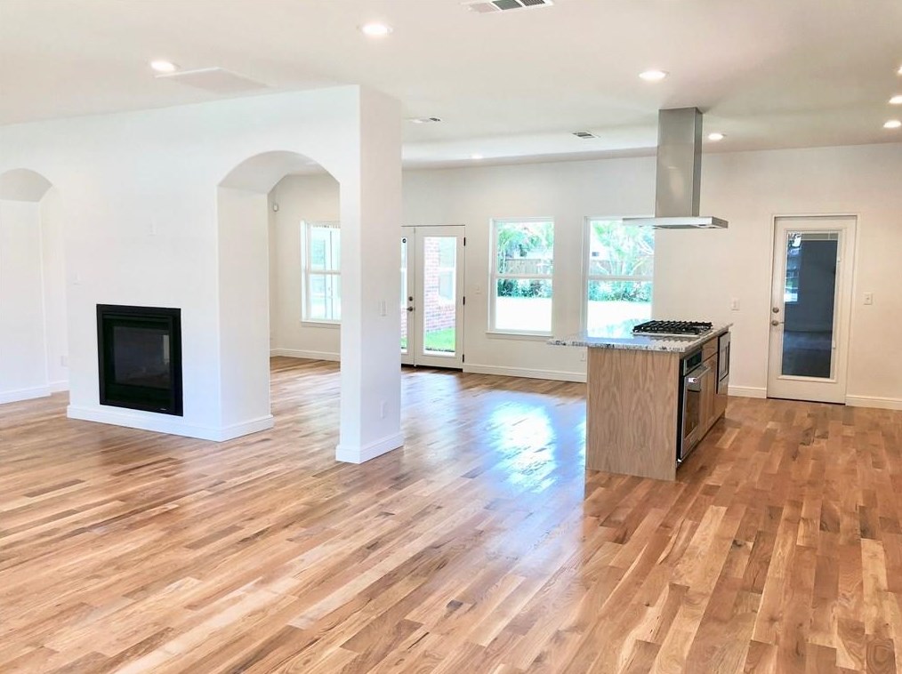 3312 Royal Ln, Dallas TX  75229-5061 exterior