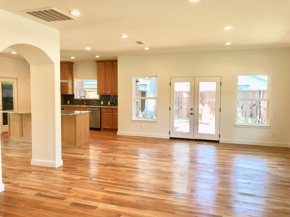 3312 Royal Ln, Dallas, TX 75229