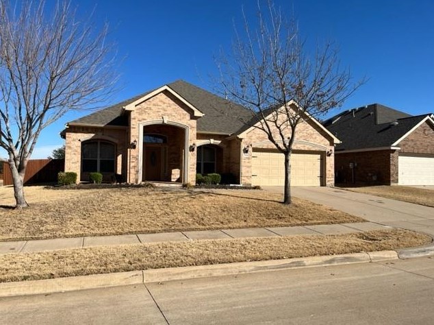 1312 Westridge Dr, Midlothian, TX 76063