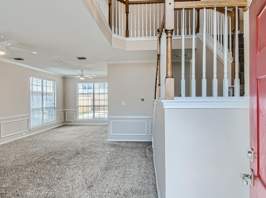2320 Mapleleaf Ln, Lewisville, TX 75028
