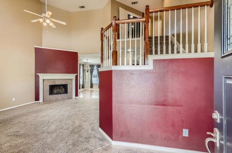 10238 Lakeview Dr, Aubrey, TX 76227