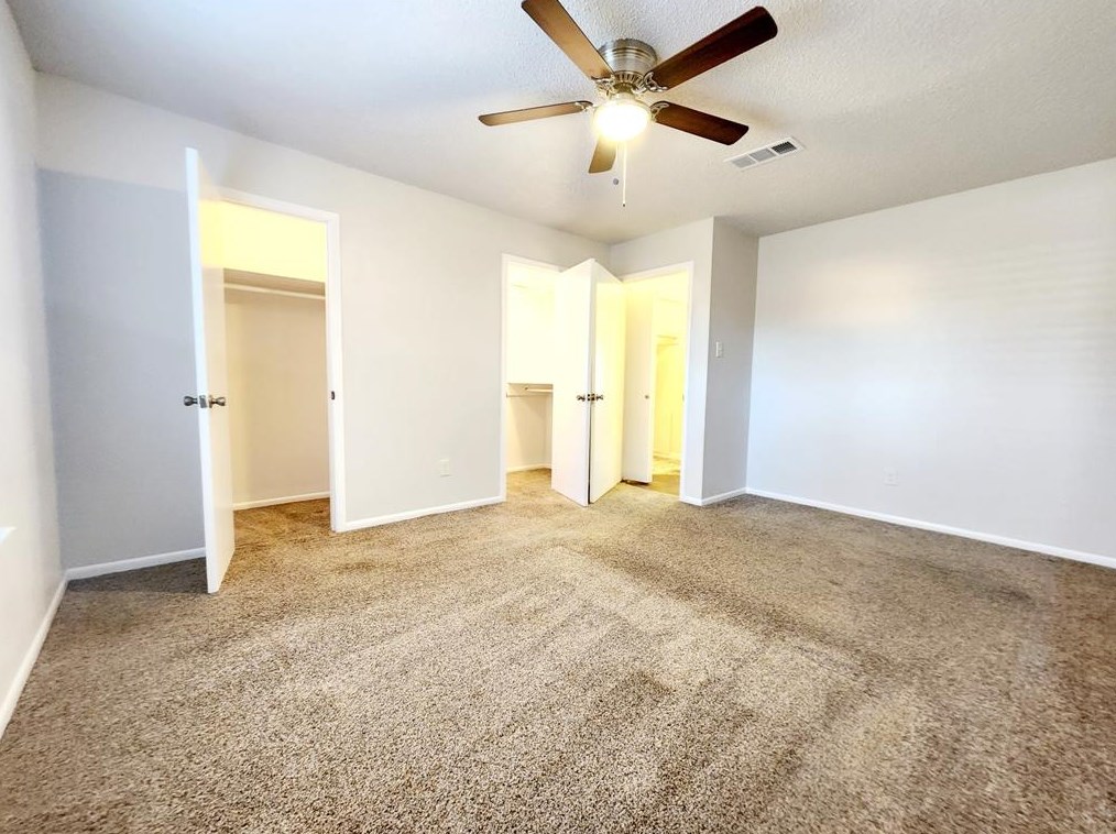 3123 Rufe Snow Dr, Fort Worth, TX 76118