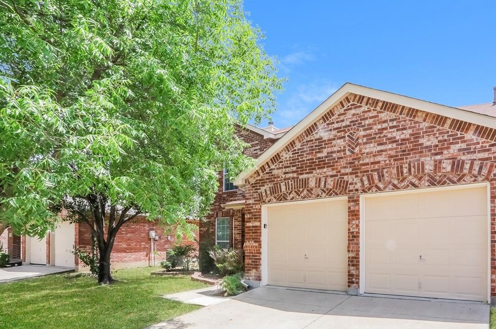 511 Colt Dr, Forney, TX 75126