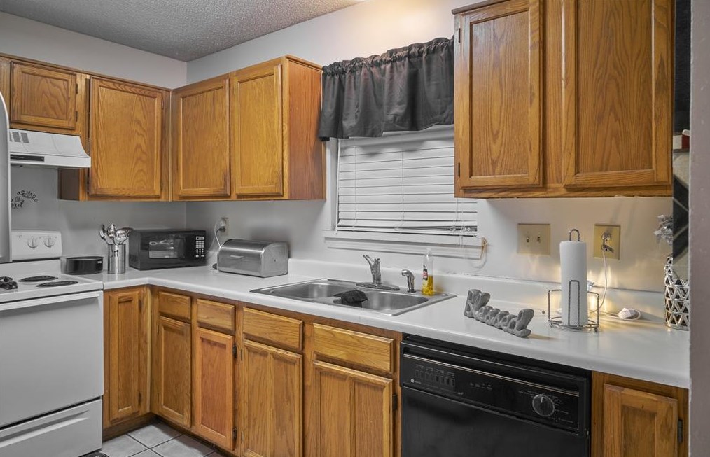 8680 Holly St, Frisco, TX 75035