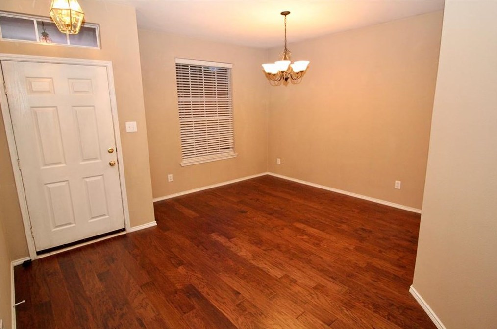 4001 Hawkins Dr, Mckinney TX  75070-2440 exterior
