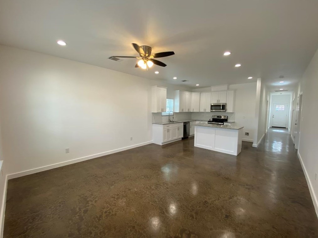 104 E Forest Ave, Sherman, TX 75090