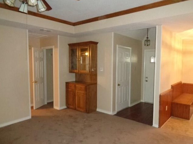829 Linda Dr, Terrell, TX 75160