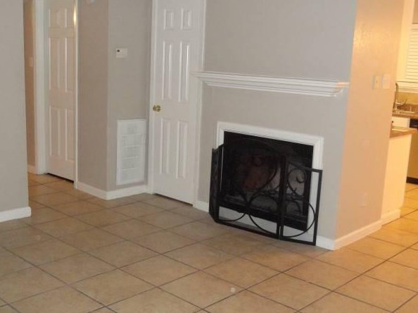 6800 Silver Sage Dr, Fort Worth, TX 76137