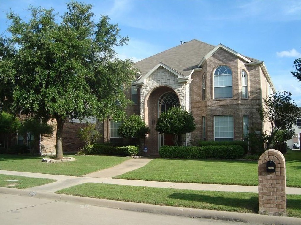 2312 Ravenhurst Dr, Plano, TX 75025