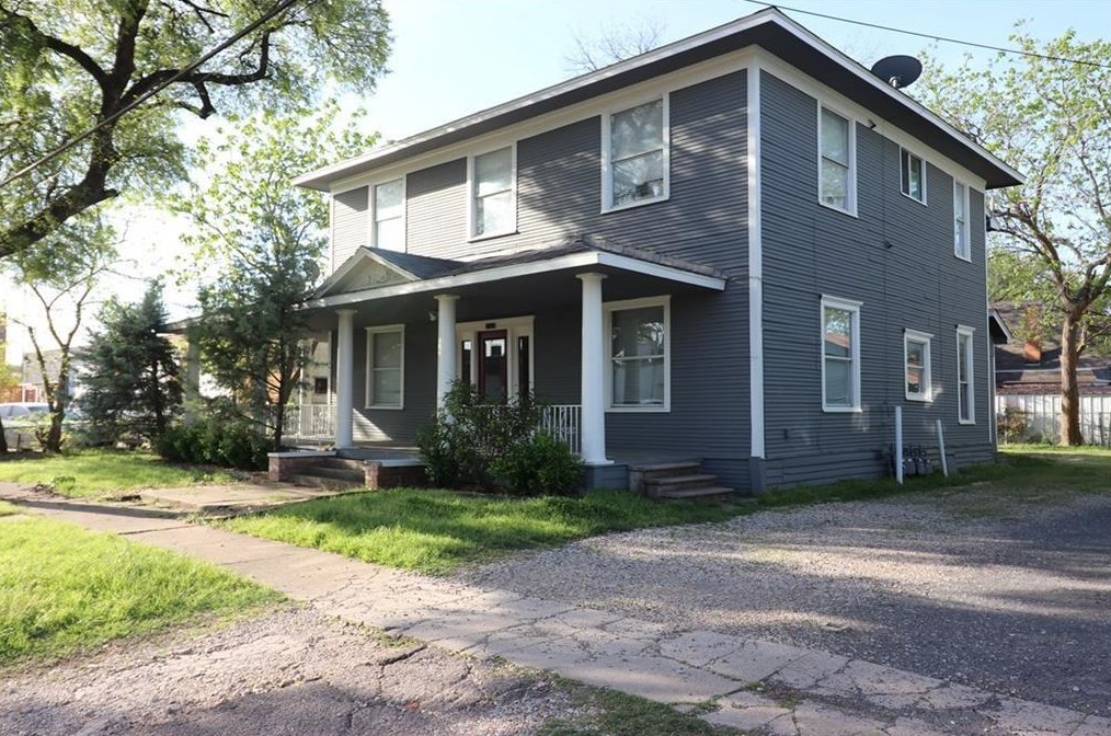 409 W Franklin St #2, Waxahachie, TX 75165