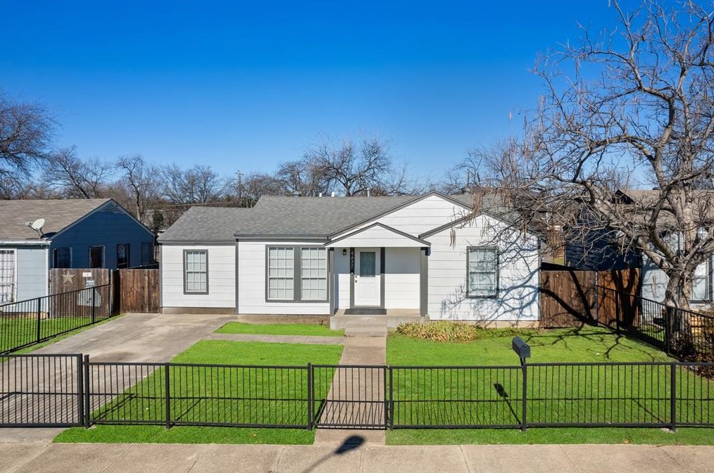 4427 Hopkins Ave, Dallas, TX 75209-3028