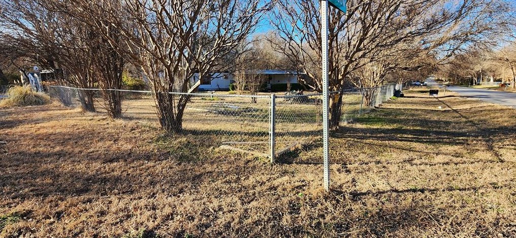6099 Rolling Meadow Trl, Fort Worth, TX 76135