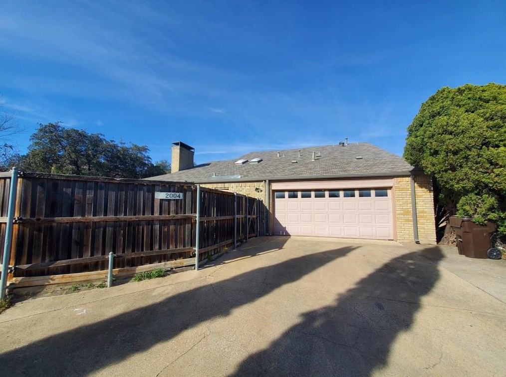 2004 Carmel Dr, Plano, TX 75075