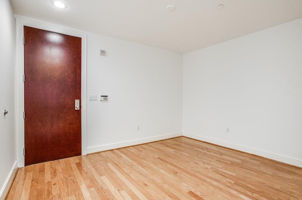1505 Elm St #202, Dallas, TX 75201