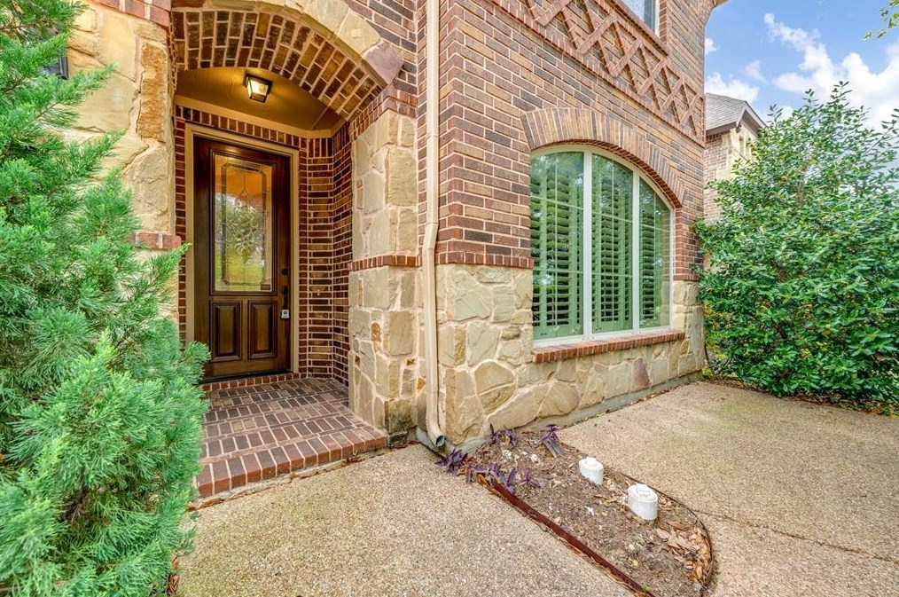 2112 Serene Ct, Keller, TX 76248