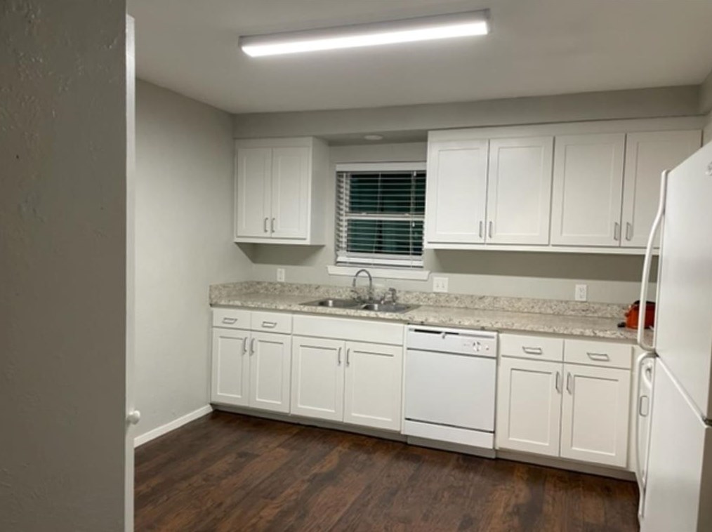 7706 Mary Dr, Fort Worth, TX 76180