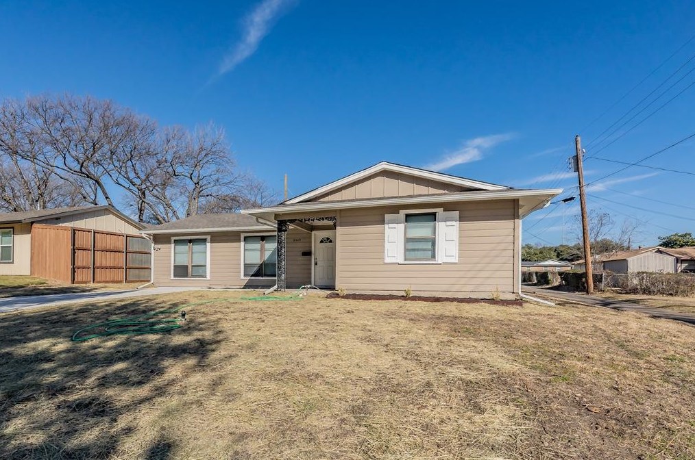 8449 Ebony Dr, Dallas, TX 75243