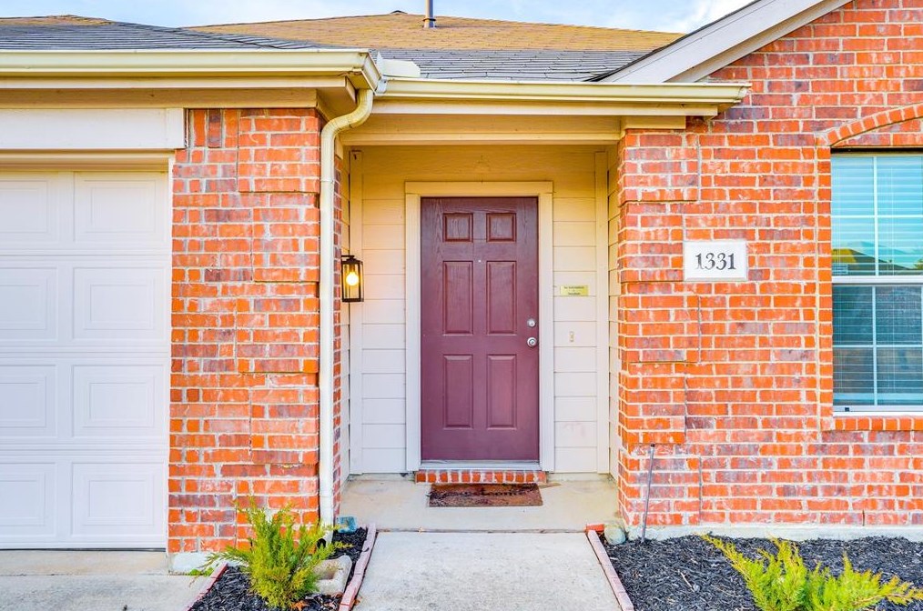 1331 Primrose Dr, St Paul, TX 75098