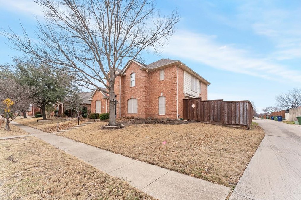 1513 Jennifer Dr, Garland, TX 75042