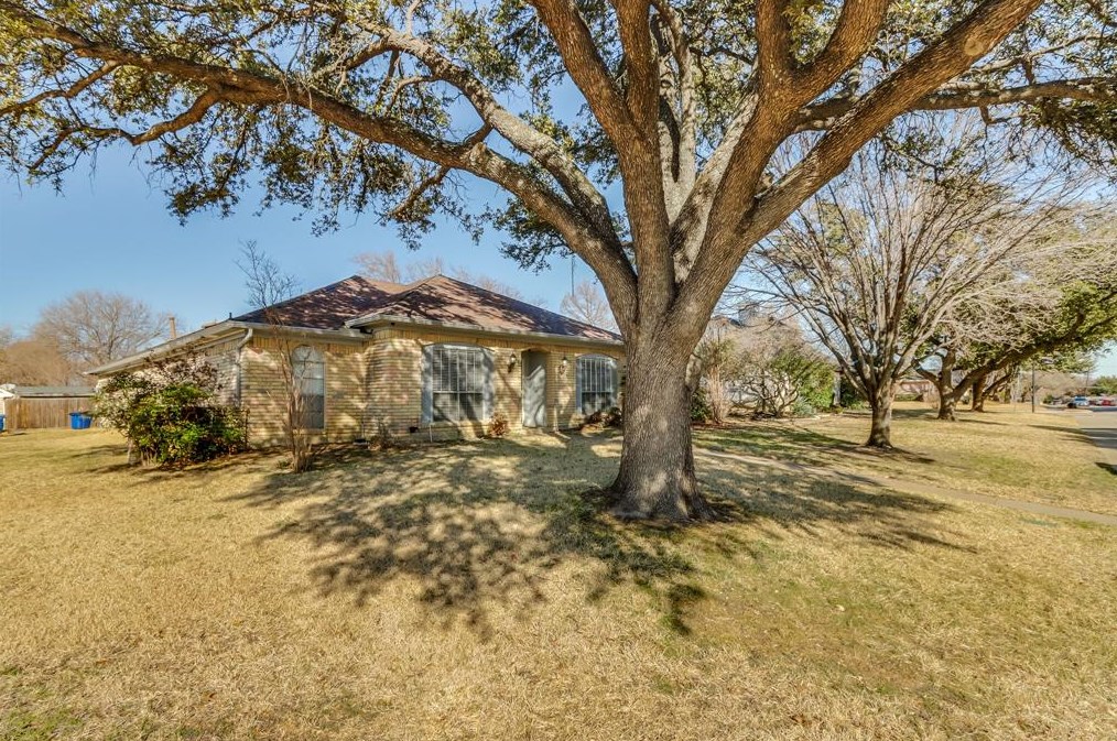 1503 Northridge Dr, Carrollton, TX 75006
