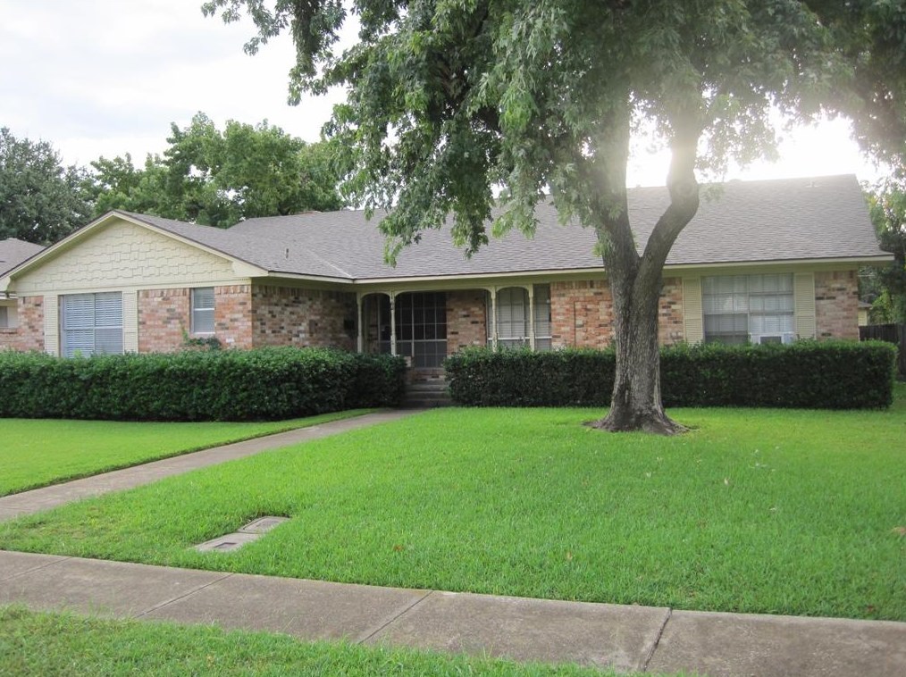7482 Walling Ln, Dallas, TX 75231