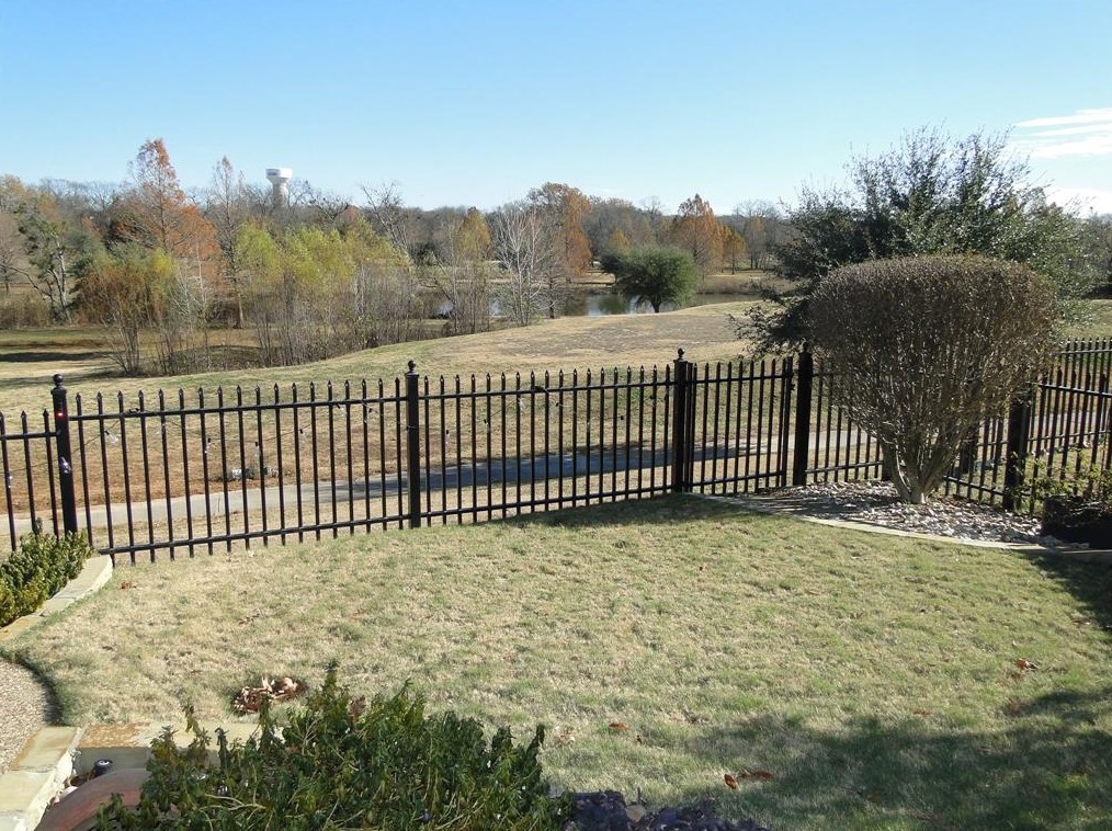 2701 Dog Leg Trl, McKinney, TX 75069