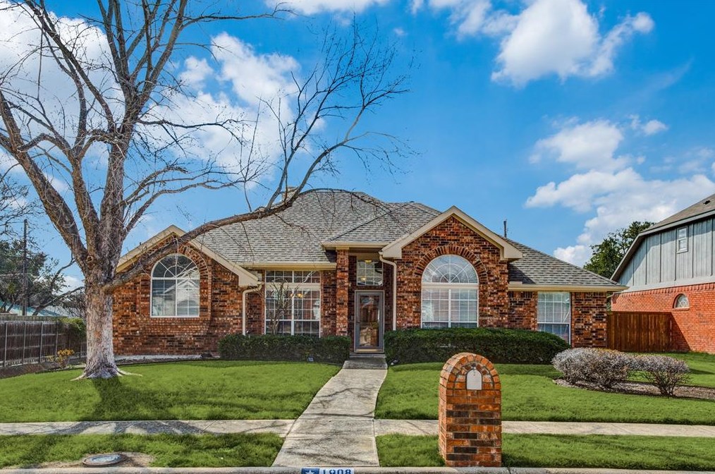 1908 Savage Dr, Plano, TX 75023