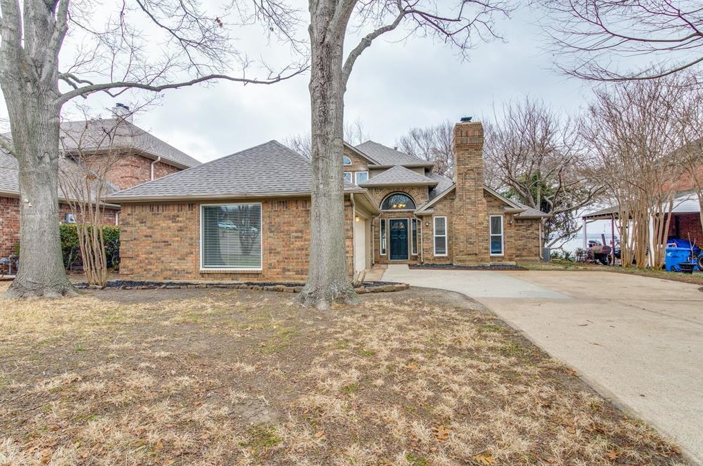 8306 Columbia Dr, Rowlett TX  75089-8679 exterior