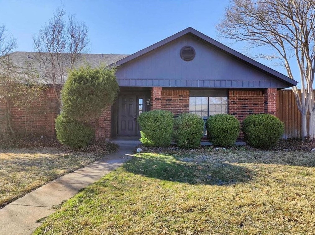 4323 Arrowwood St, Mesquite, TX 75150