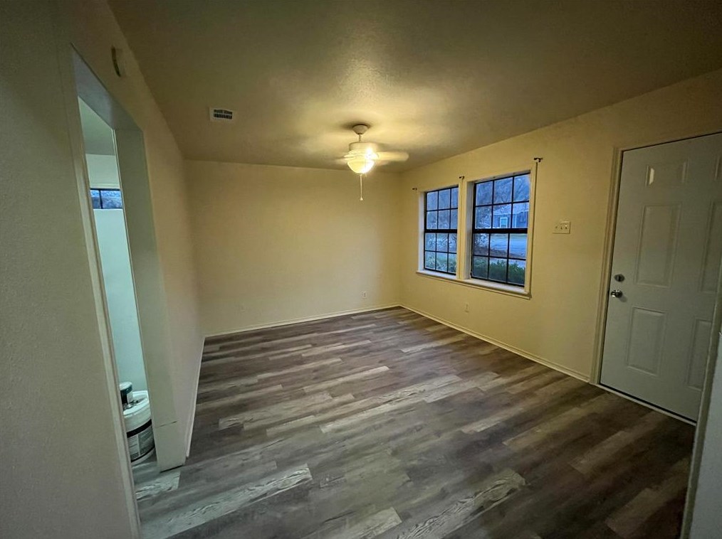 1604 Wayne St, Denton, TX 76209
