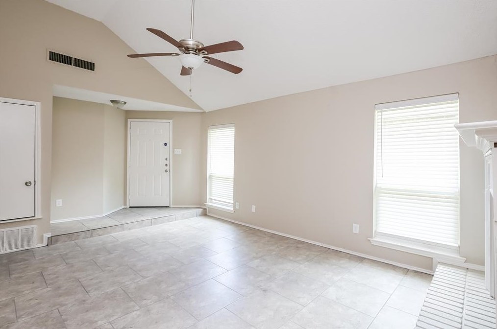 1144 Paintbrush St, Mesquite TX  75149-2619 exterior
