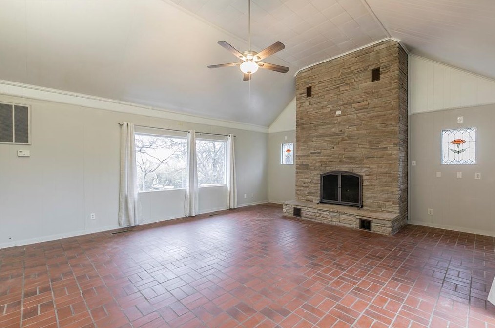 413 Shady Ln, Grapevine, TX 76092