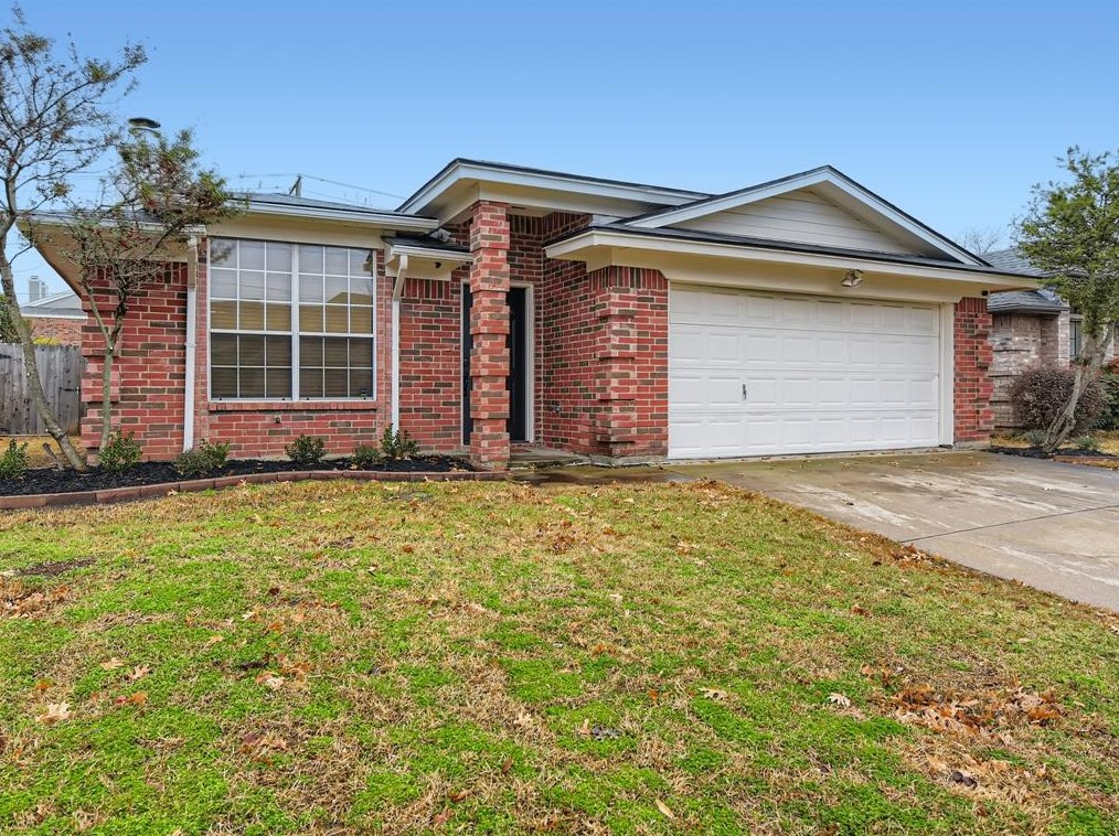 6826 Buenos Aires Dr, North Richland Hills, TX 76180