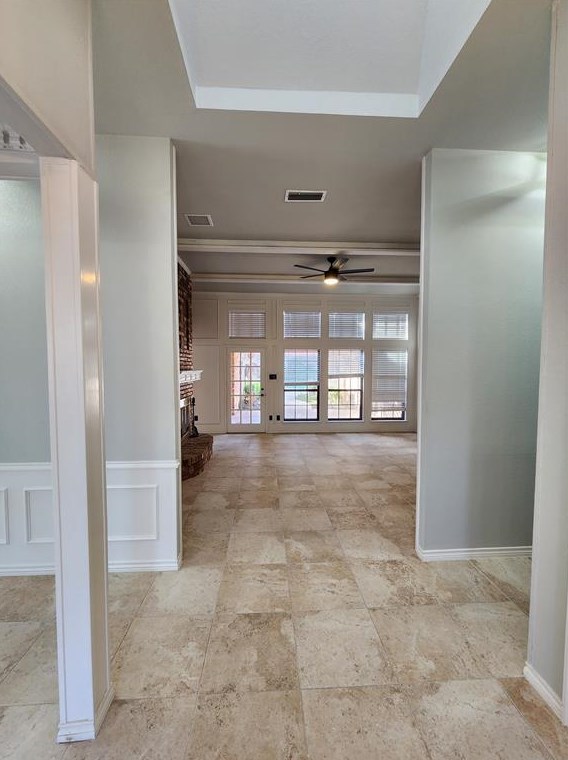 3713 Laurel Ln, Bedford, TX 76021