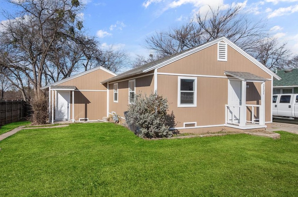 2121 Wagner Ave #a, Fort Worth, TX 76106